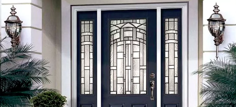 Craftsman Entry Door in Richmond West, FL